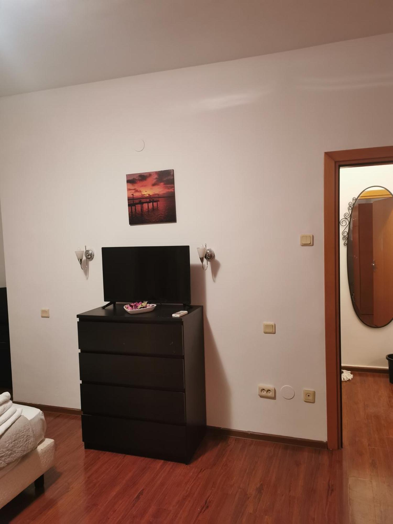 Old Center Apartament Букурещ Екстериор снимка