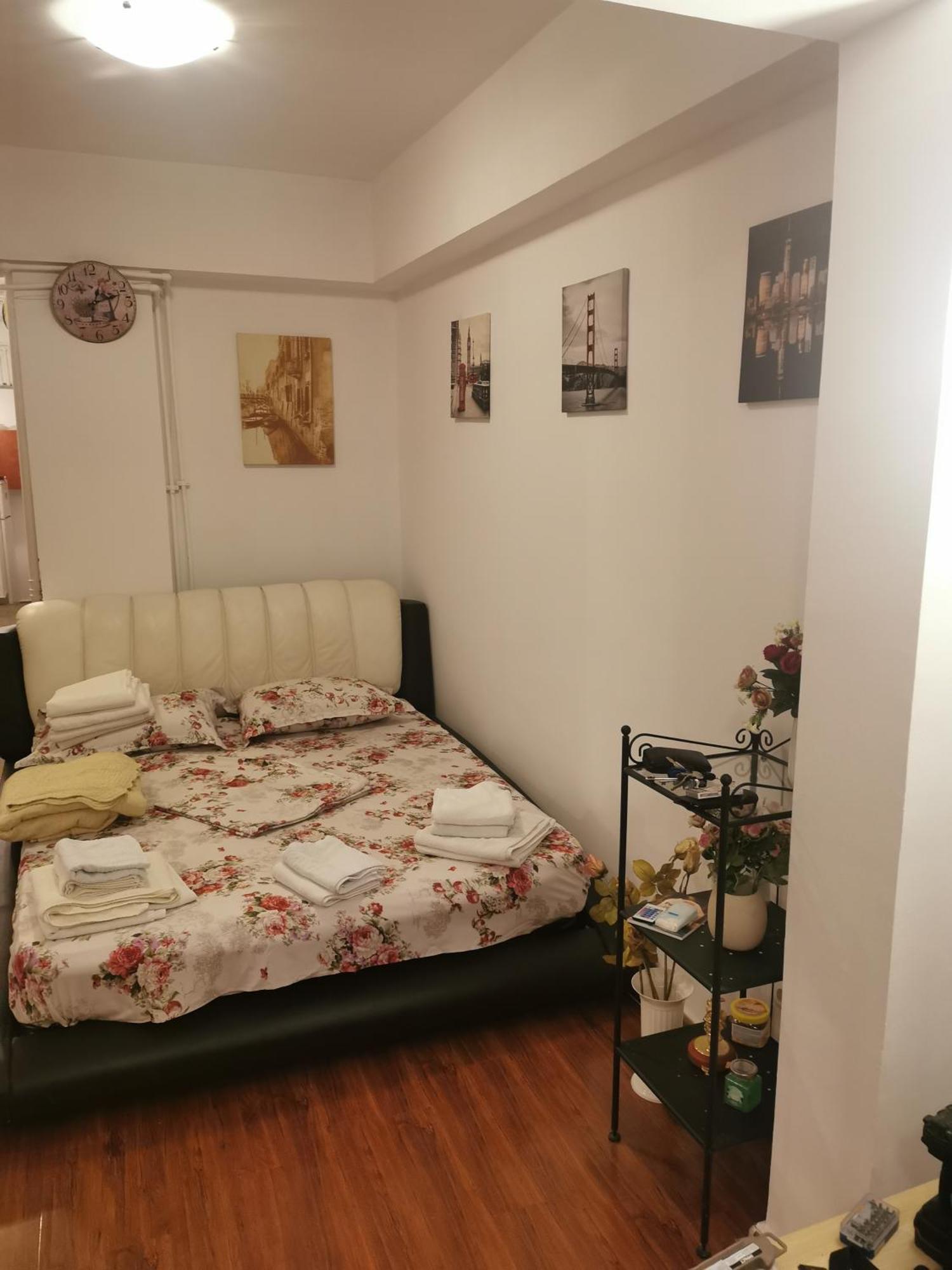 Old Center Apartament Букурещ Екстериор снимка