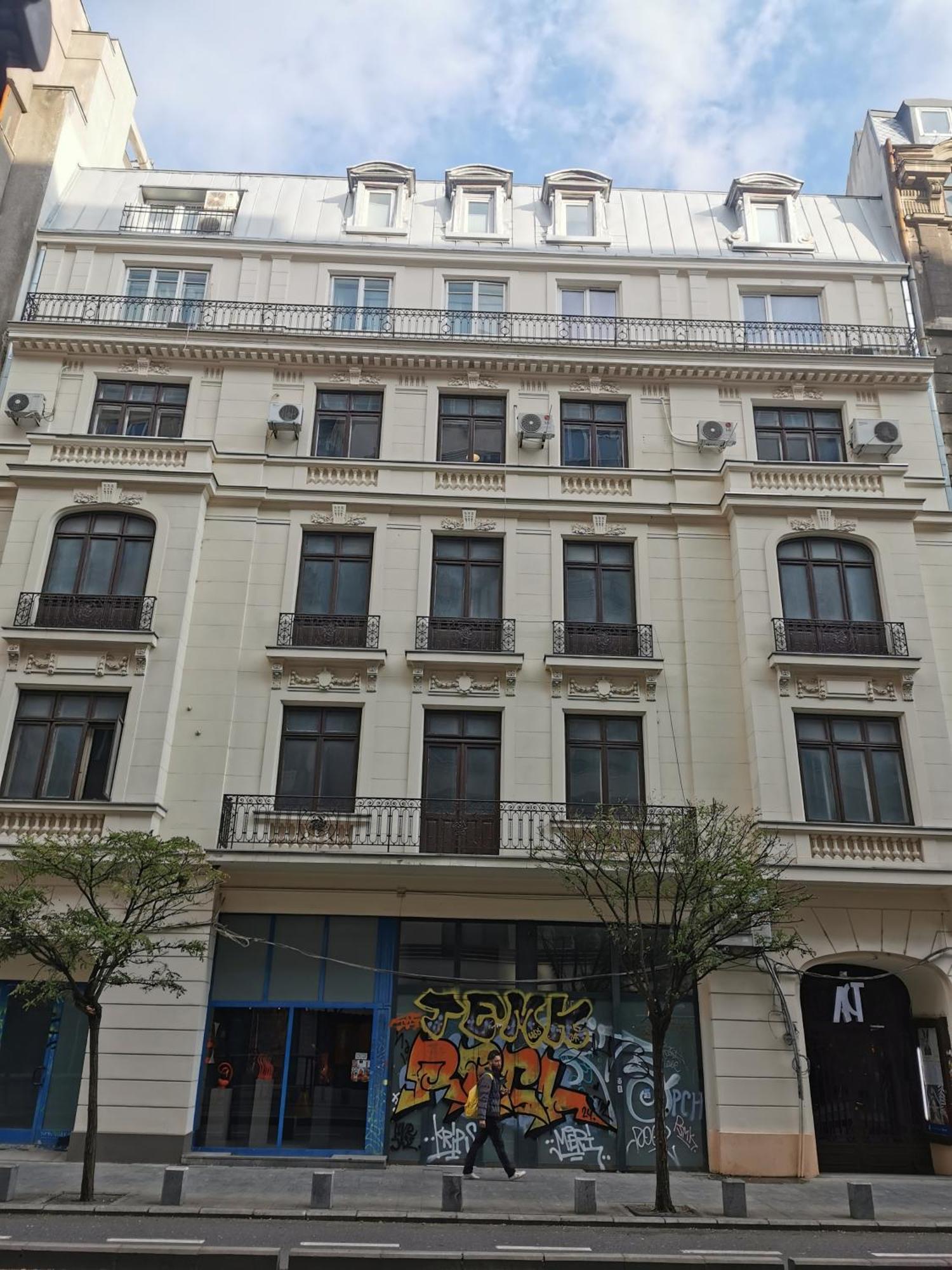 Old Center Apartament Букурещ Екстериор снимка